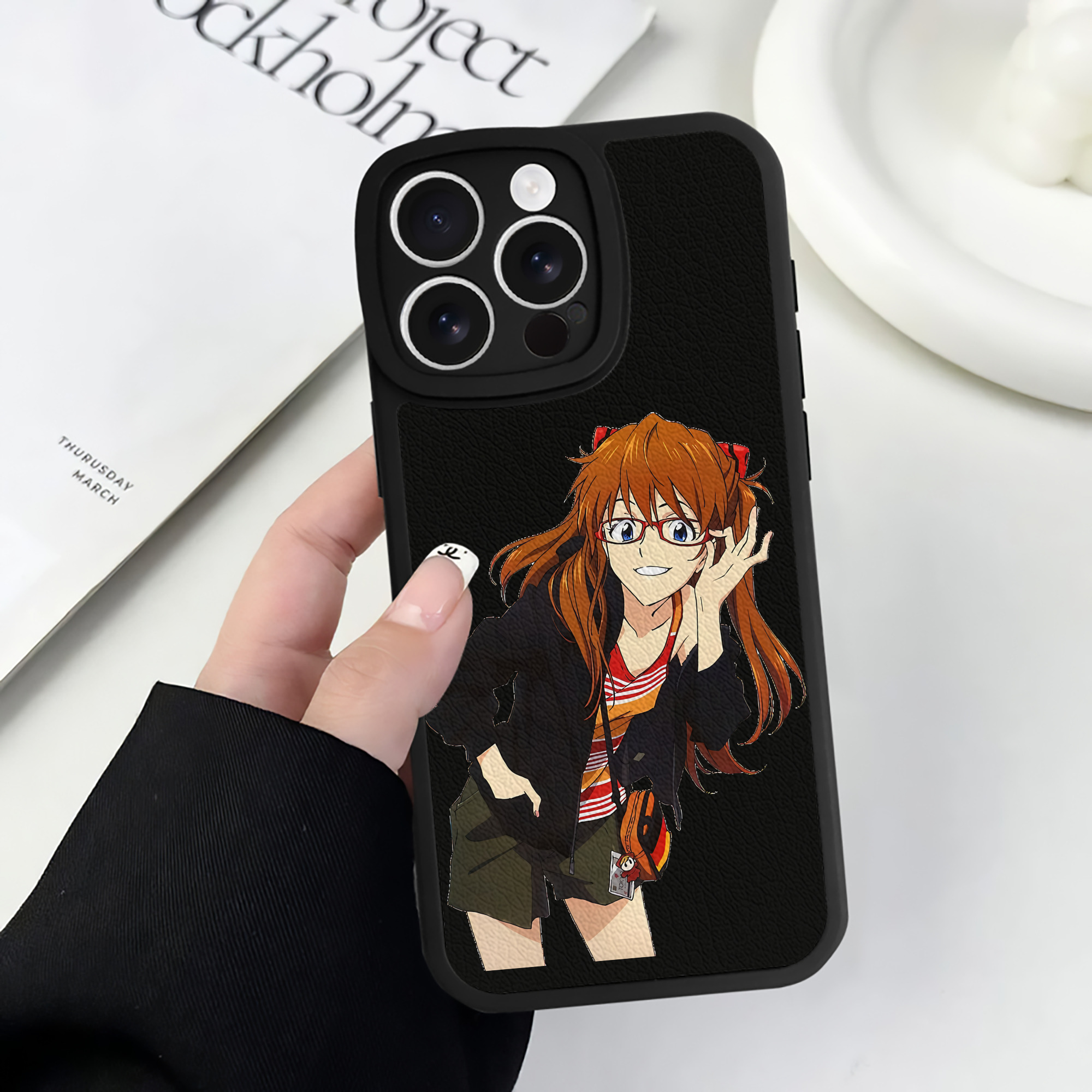 （画像用） EVA 新世紀エヴァンゲリオン 【iPhone 16シリーズ対応】シリコンスマホケース（レザー調） 材質：シリコン